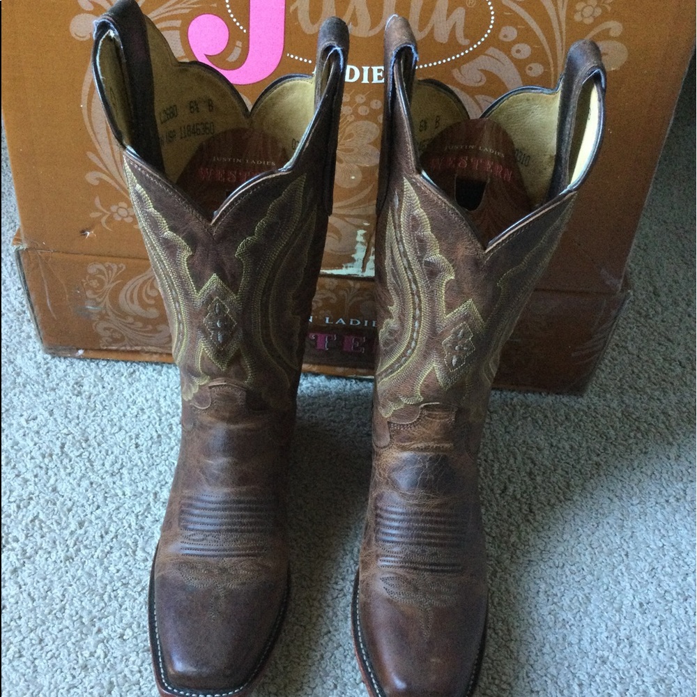 JUSTIN Ladies Western Tan Goat Cowboy Boots 6.5 B